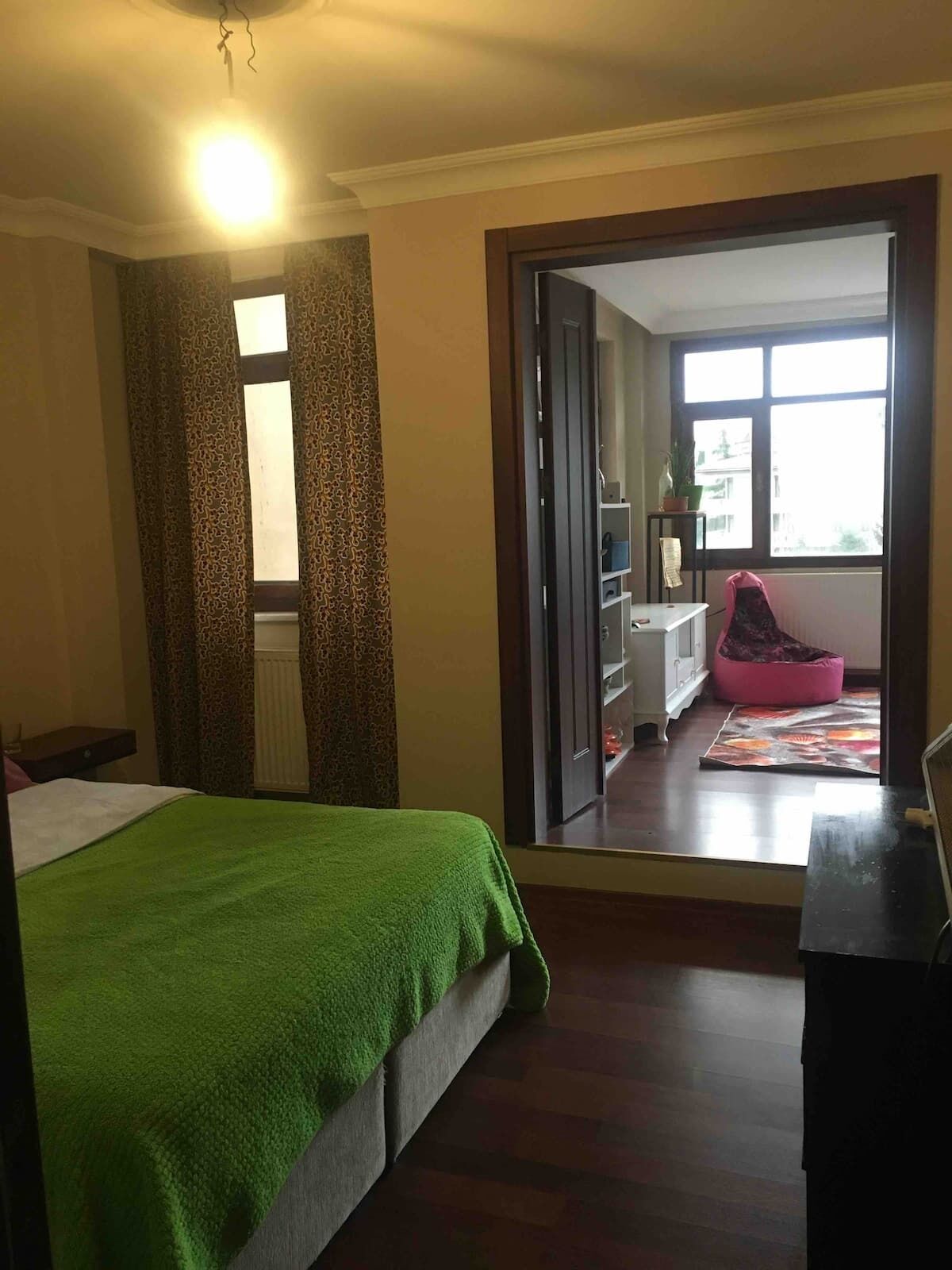 Deniz Manzaralı,Bahçeli 