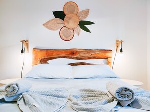 2 bedrooms, iron/ironing board, free WiFi, bed sheets - Nice renovated apartment, 1 bedroom, 5 min from the beach (Florianopolis)