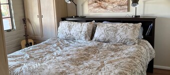 Totally remodeled townhome/villa