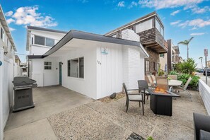 Terrace/patio - 5 Bedroom Duplex 1 minute Walk to the Ocean (Newport Beach)