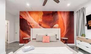 5 多间卧室、办公桌、熨斗/熨衣板、旅行婴儿床