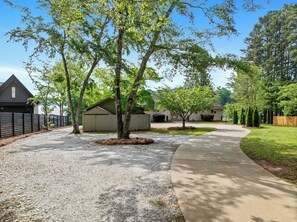 Property grounds - Lake Keowee Retreat w/Private Dock and Boat Ramp (Seneca)