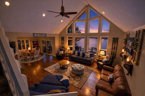 Smart TV, fireplace - Lake Keowee Retreat w/Private Dock and Boat Ramp (Seneca)