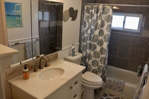 Bathtub