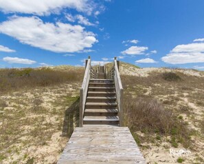 Property grounds - 1838 - Paradise Suite, a spacious 2-bedroom condo in Corolla, NC (Corolla)