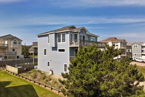 Exterior - 2509 - Oh Buoy, Beach home with 4 master bedrooms and Private Heated Pool at no additional charge. (Duck)