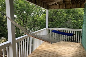 Property grounds - 2510 - Duck Dunes, home with private pool and lifeguard station at beach access (Duck)