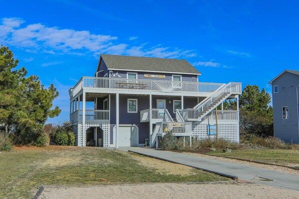 Exterior - 2885 - Cobb Station, Oceanside home perched high on a rise with great ocean views & sea breezes (Duck)