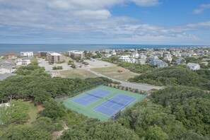 Sport court - 3186 - The Gathering Place, OBX Condo w/ Oceanview - 2 Minute Walk to the Beach! (Duck)