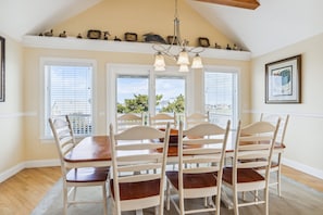 Dining - 3675 - Seaducktion - Duck Getaway | Private Pool & Sleeps 10 (Duck)