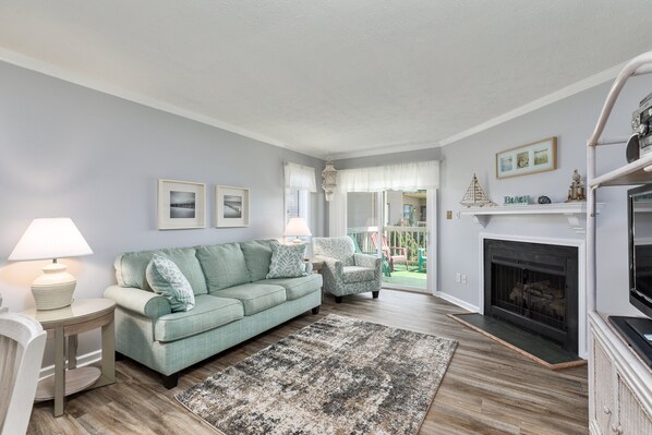 TV, fireplace, DVD player, stereo