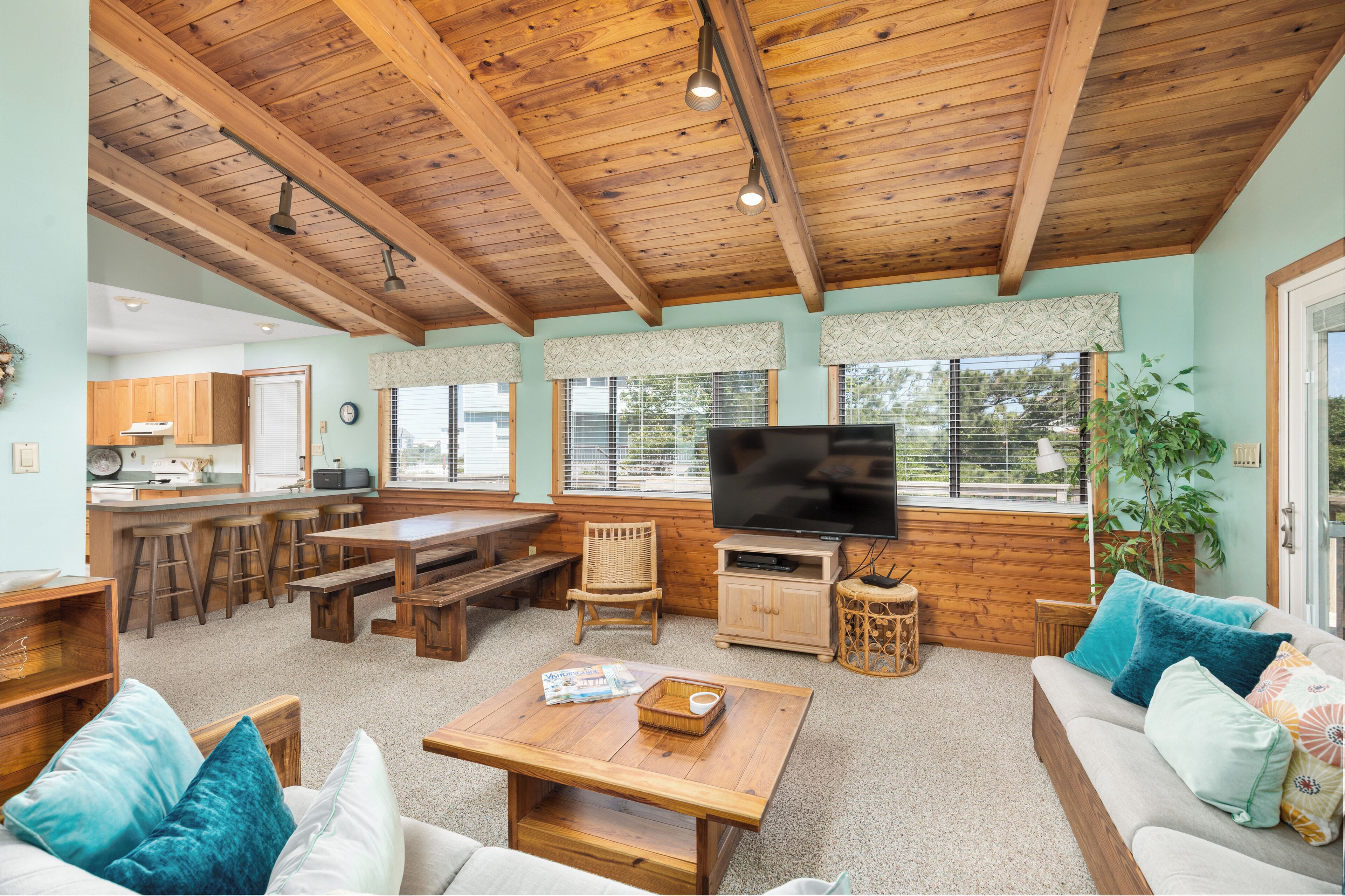 TV, DVD player, stereo