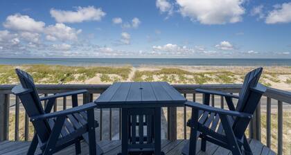 4785- Paradise Found, Quaint semi-oceanfront home in Kitty Hawk with FANTASTIC ocean views