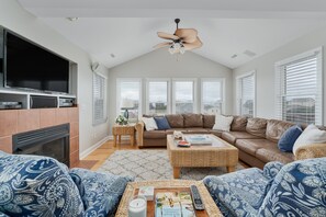 Téléviseur, lecteur de DVD