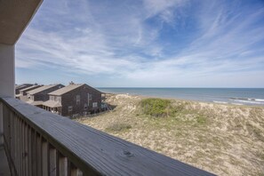 Property grounds - 5601-Gardiners Heron Cove (Nags Head)