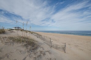 On the beach - 5793- Beachy Keen, Just steps to the ocean with direct beach access and no major roads to cross (Nags Head)