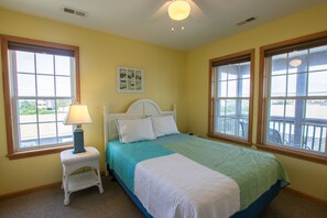4 bedrooms, Internet, bed sheets