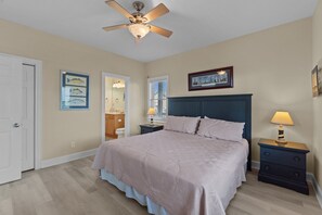 4 habitaciones, escritorio, wifi y ropa de cama 