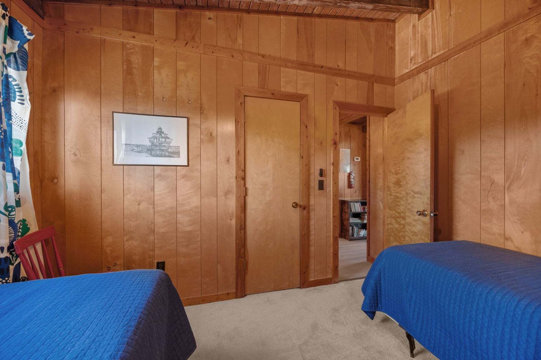 3 bedrooms, internet, bed sheets