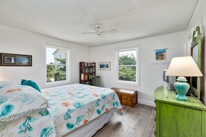 3 bedrooms, internet, bed sheets