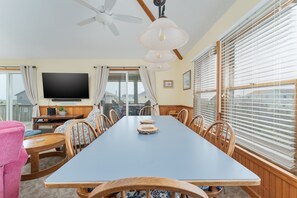 تناول الطعام