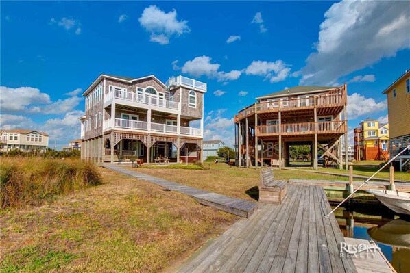 Exterior - 7820- Pair A Dice, | Canalfront | Frisco | Sleeps 8 (Frisco)