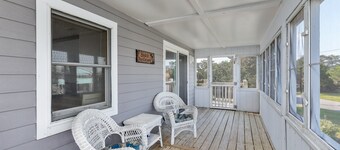 7940- Yano's Sea Escape, | Oceanside | Hatteras | Sleeps 8