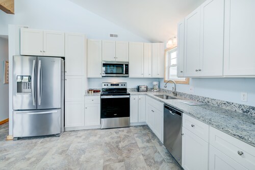 7950- Ocean, | Oceanside | Hatteras | Sleeps 6