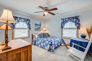 3 bedrooms, WiFi, bed sheets - 7950- Ocean, | Oceanside | Hatteras | Sleeps 6 (Hatteras)