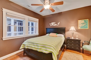 2 bedrooms, internet, bed sheets