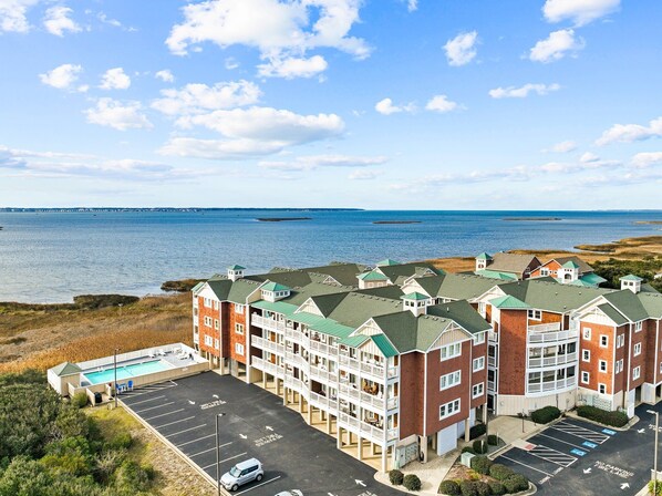 Exterior - C113- Totally Sound,Upscale Soundfront Condo. Great Location. Close to Everything. Community Pool. Very Comfortable. (Nags Head)