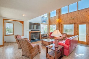 TV, DVD player, stereo