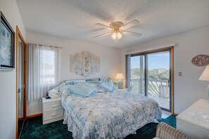 4 bedrooms, WiFi, bed sheets - 4420 - Sea Elegance, Soundside home with community pool and tennis, and screened porch (Duck)