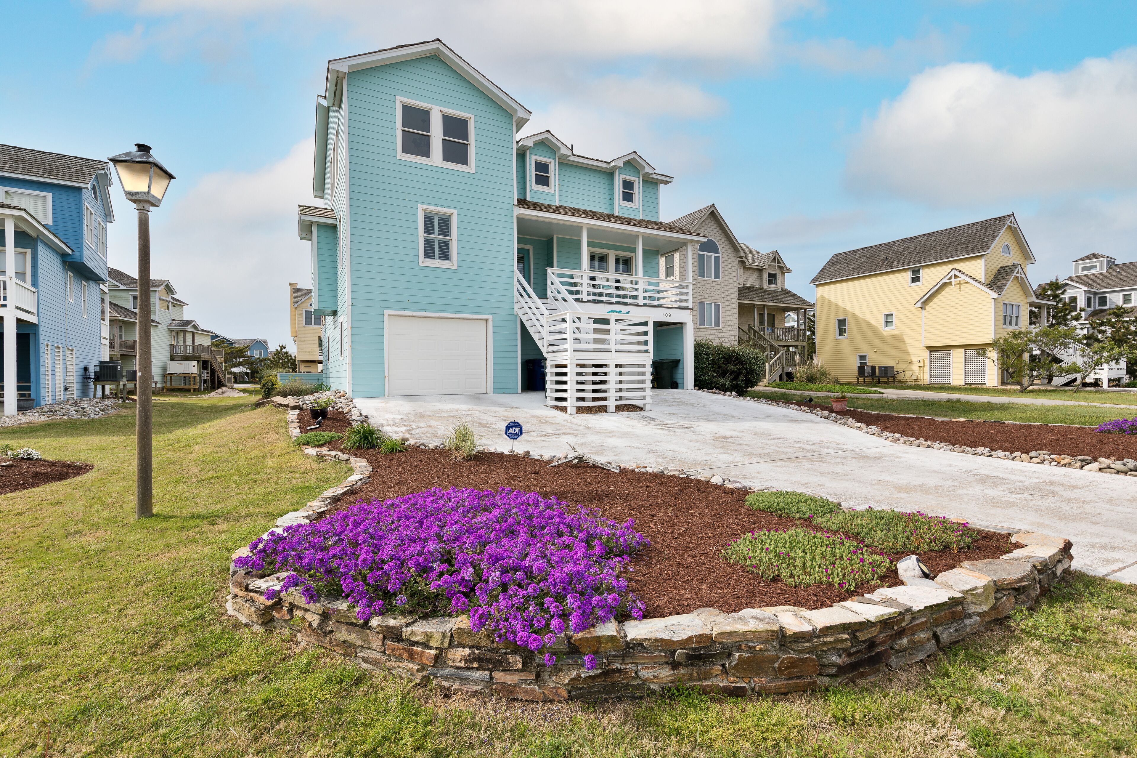 Village of Nags Head home with private pool!