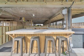 Outdoor dining - 5220-Sandy Paws, Semi-Oceanfront | Kill Devil Hills | Sleeps 8 (Kill Devil Hills)