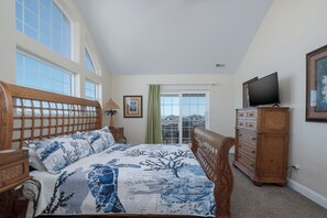 5 bedrooms, internet, bed sheets