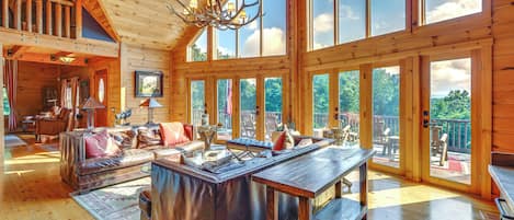 TV, fireplace, DVD player, stereo