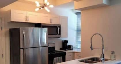FAB Studio Near Capitol, Hospitals, & Fair Grounds