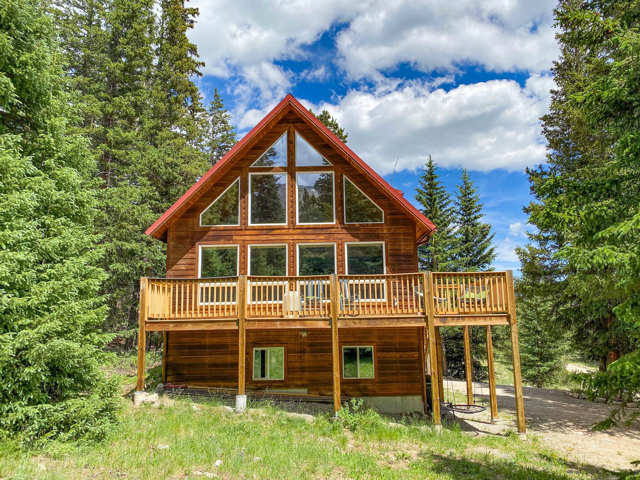 Discount! Beautiful, Spacious Cabin, Nestled in the Pines, Family and Pet Friendly - Fox Ridge