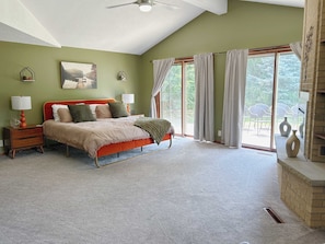 5 bedrooms, iron/ironing board, travel crib, free WiFi