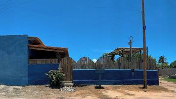 Fachada da propriedade