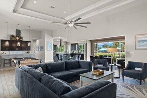 Smart TV, table tennis, books, stereo