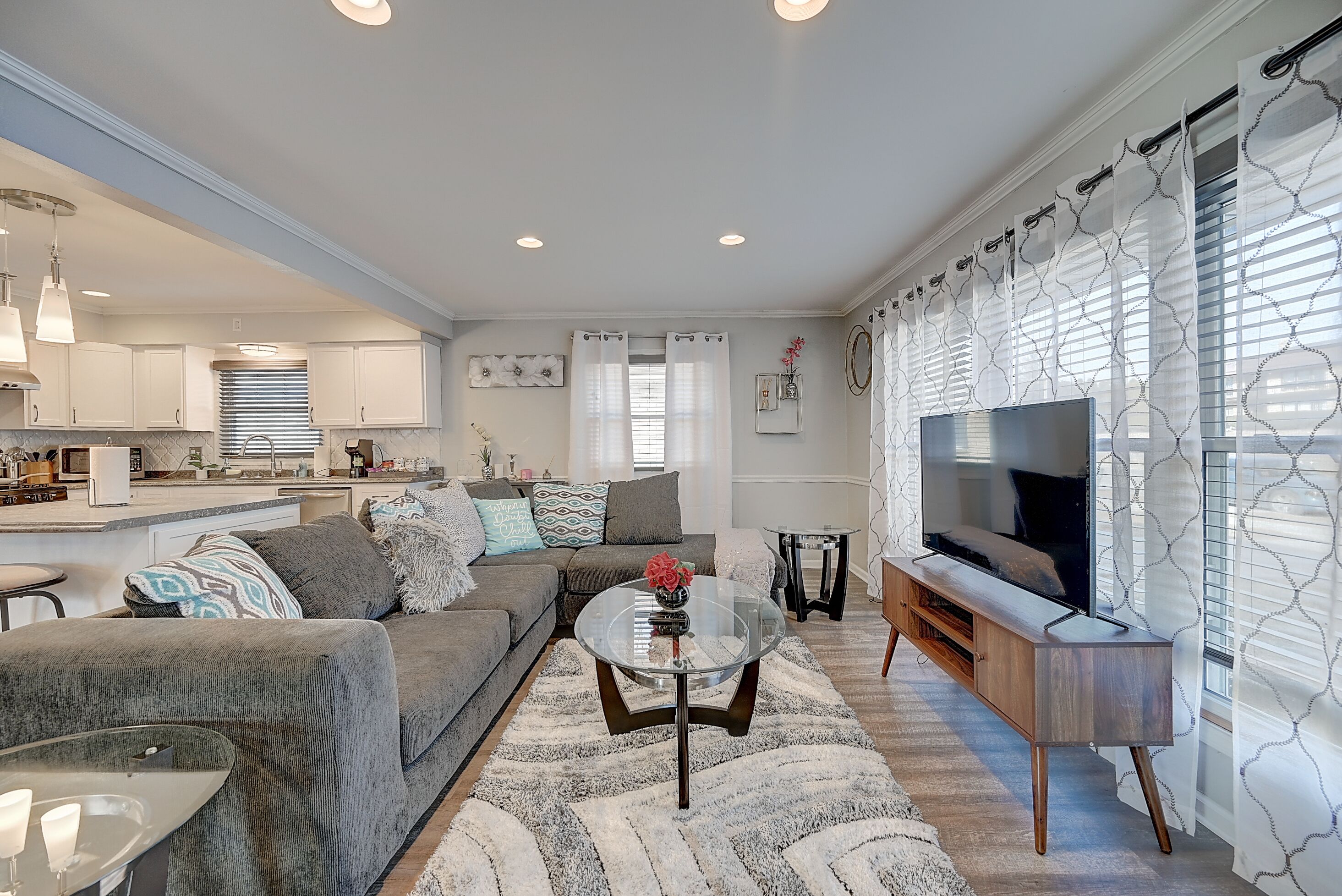 Beautiful Wauwatosa Brick Ranch Located in the Center of Milwaukee