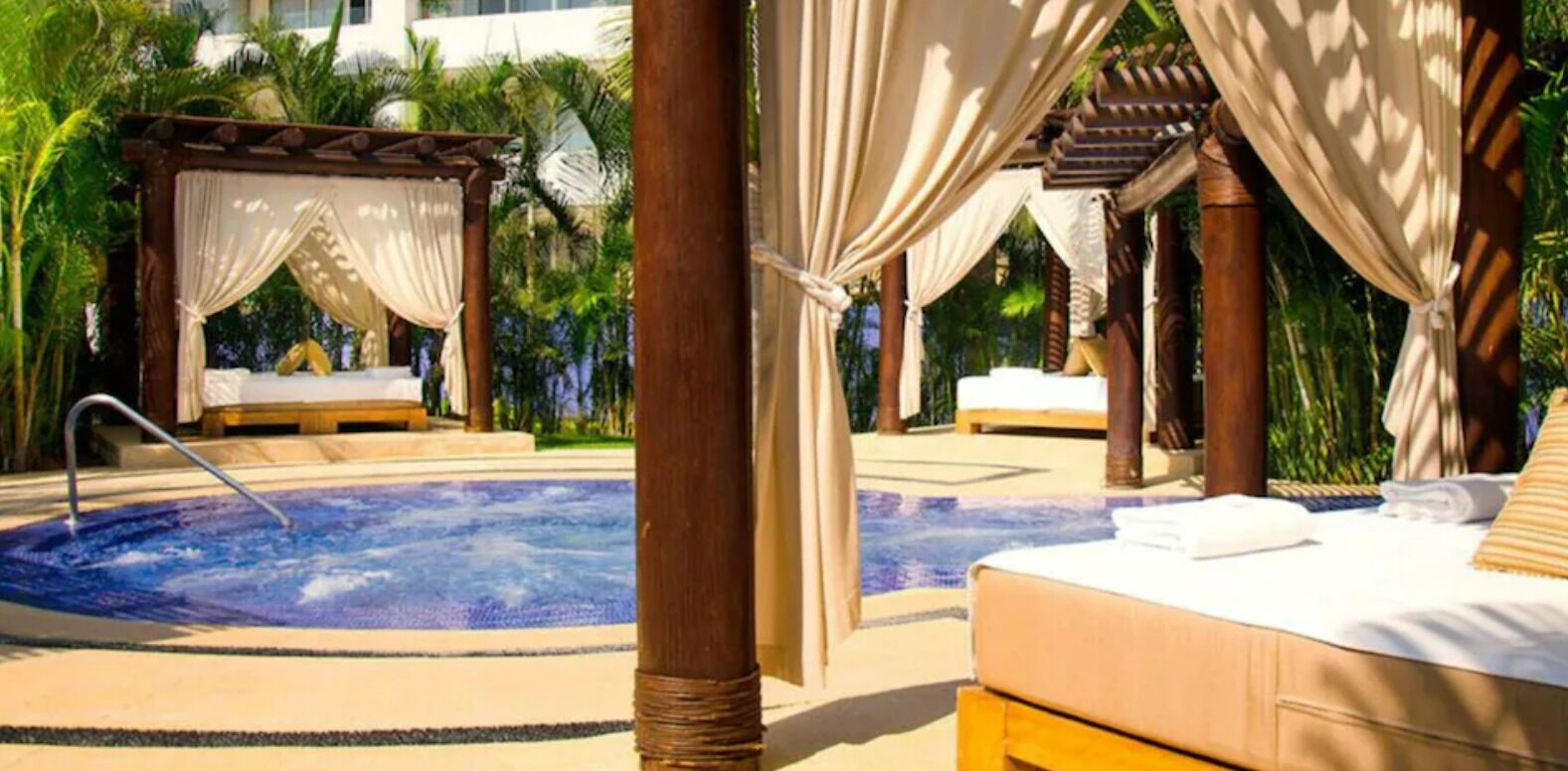 MARIVAL DISTINCT LUXURY RESIDENCES