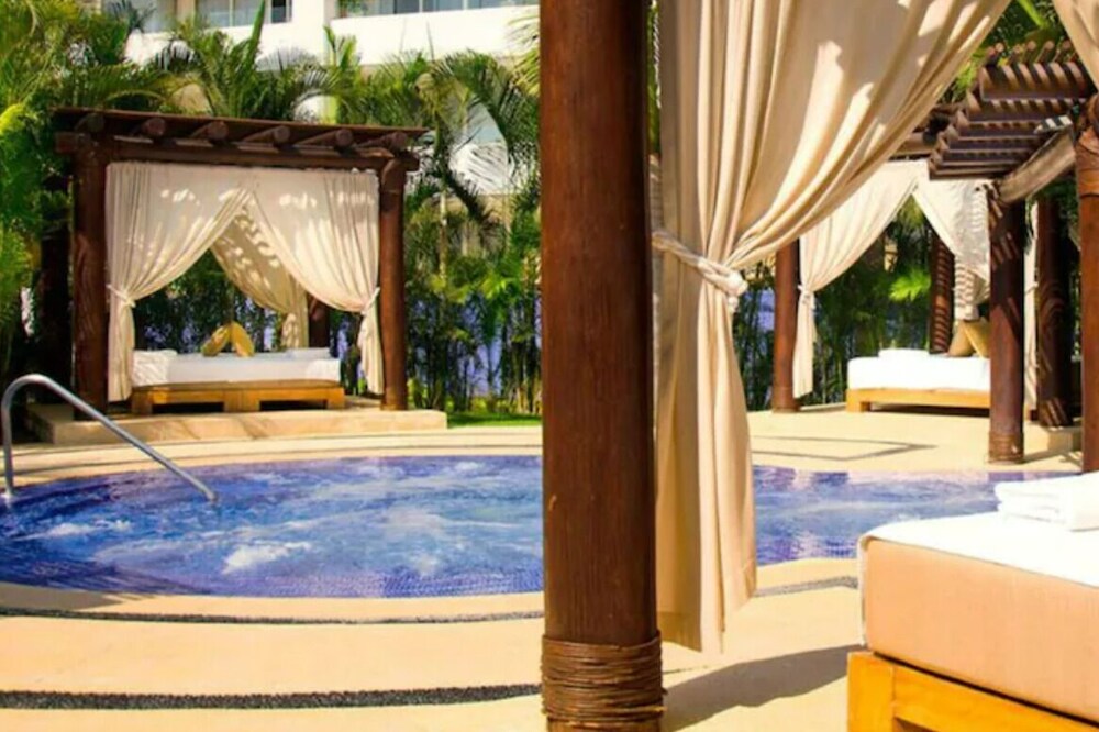 MARIVAL DISTINCT LUXURY RESIDENCES