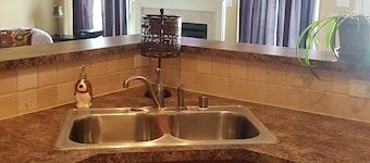 The Derby House - Relaxing retreat before and after the excitement of the Derby!