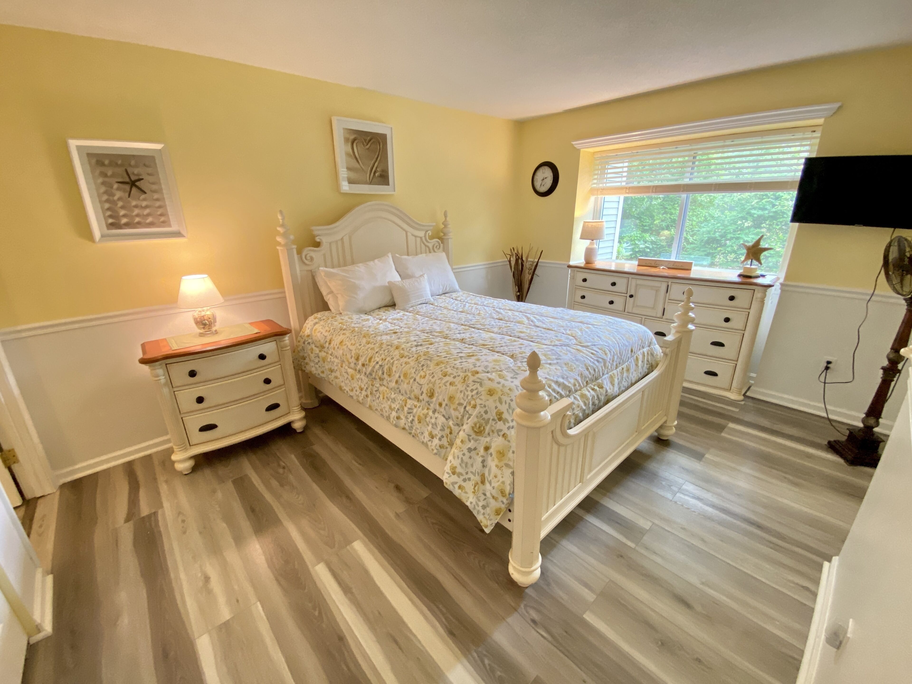 This lovely ground level Eaton Village apartment is delightfully furnished and decorated.