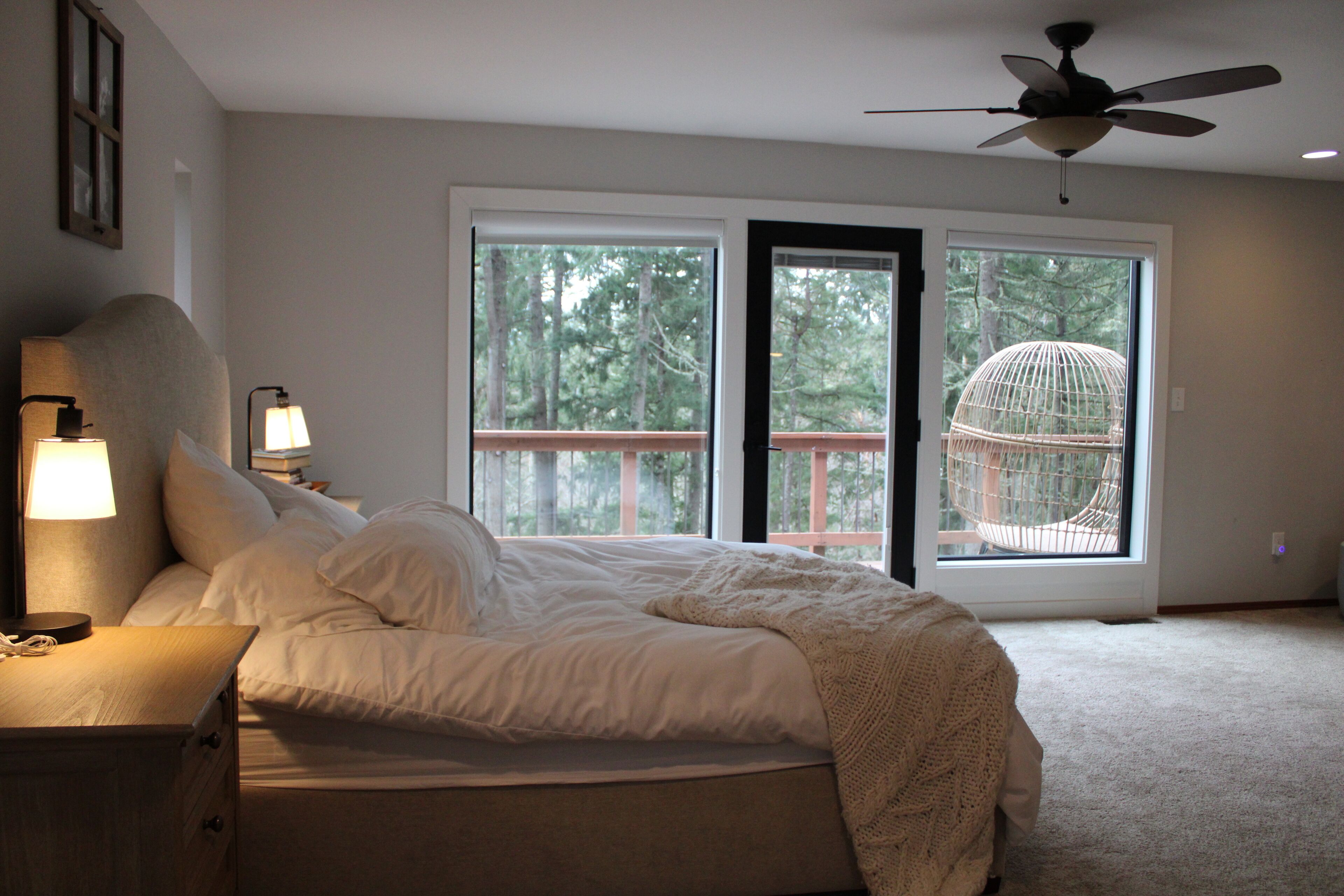 Beautiful Home in the middle of Vashon Island