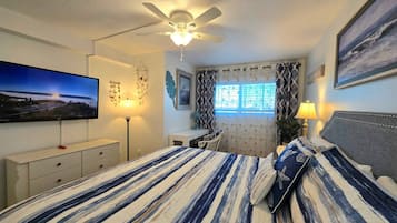 1 bedroom, in-room safe, desk, iron/ironing board
