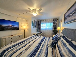 1 bedroom, in-room safe, desk, iron/ironing board